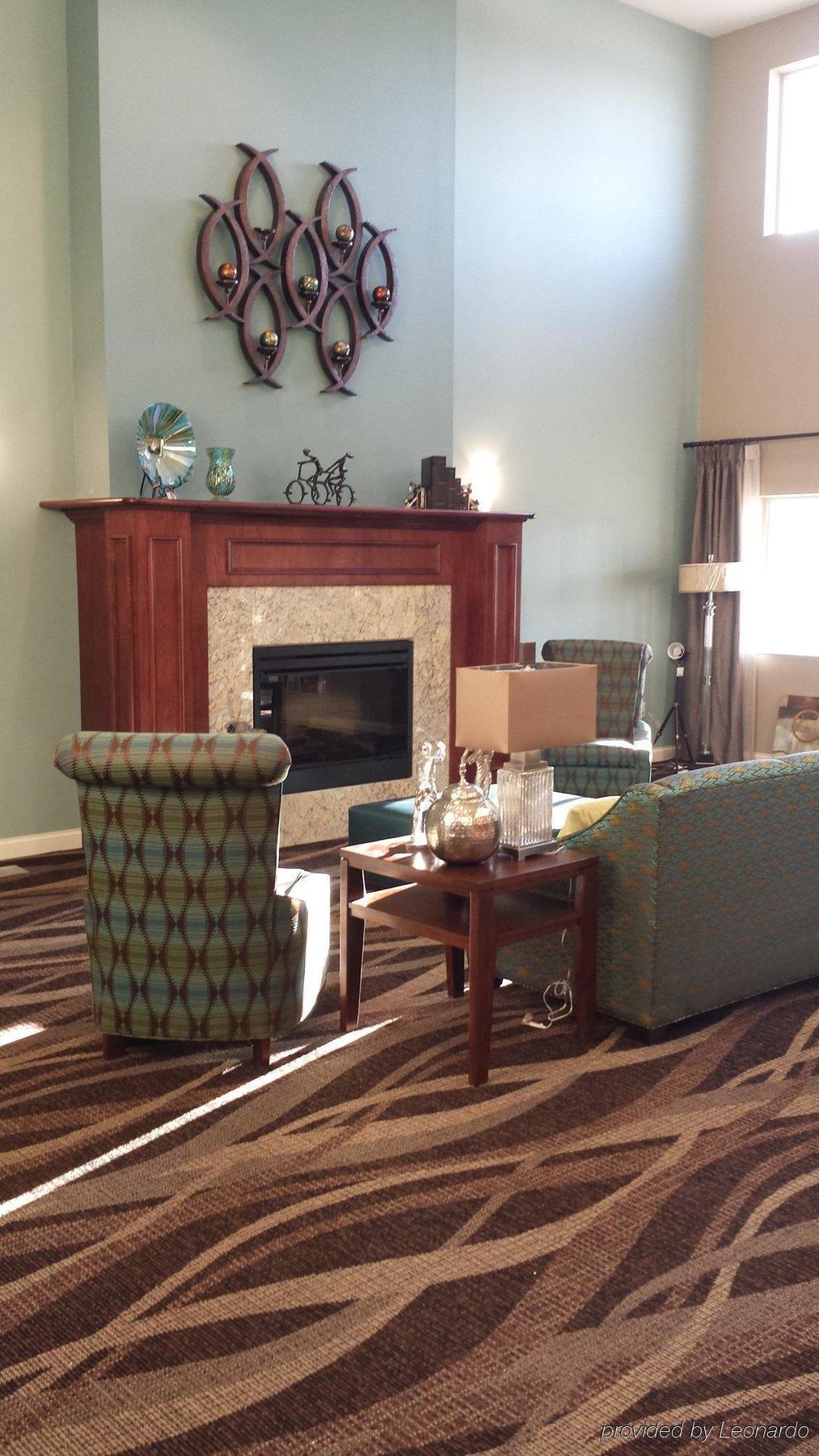 Comfort Inn & Suites - Chisago City Екстериор снимка