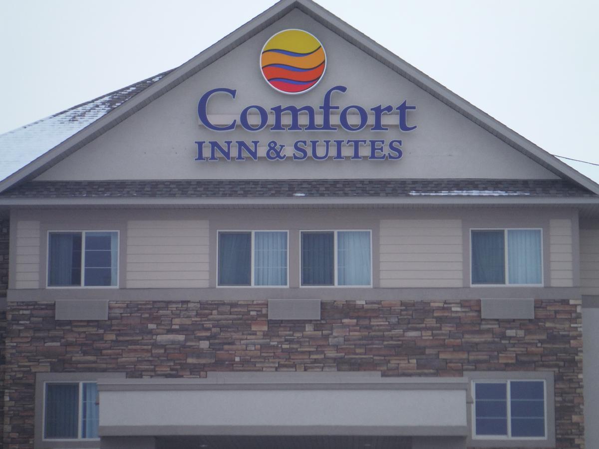 Comfort Inn & Suites - Chisago City Екстериор снимка
