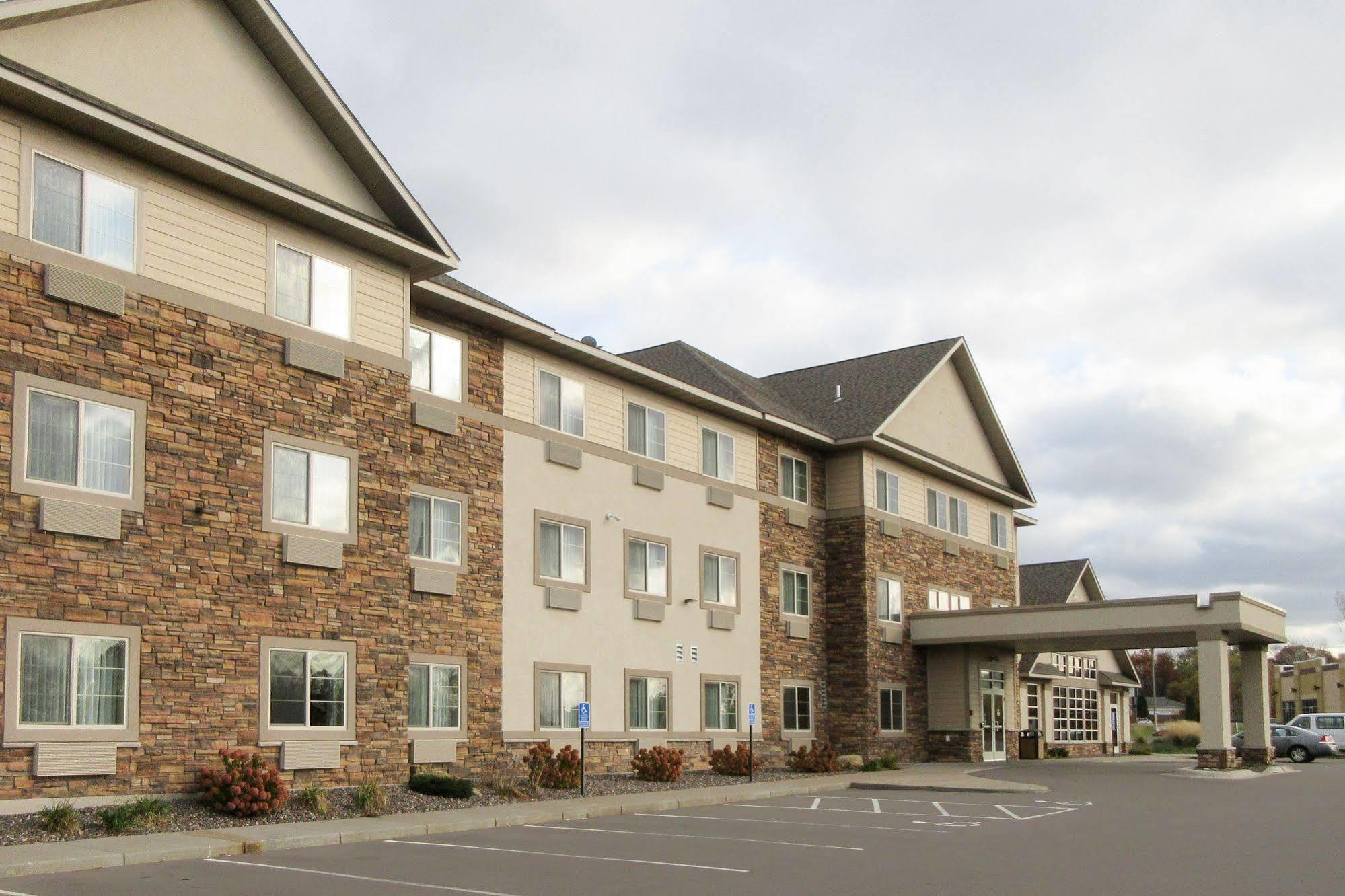 Comfort Inn & Suites - Chisago City Екстериор снимка
