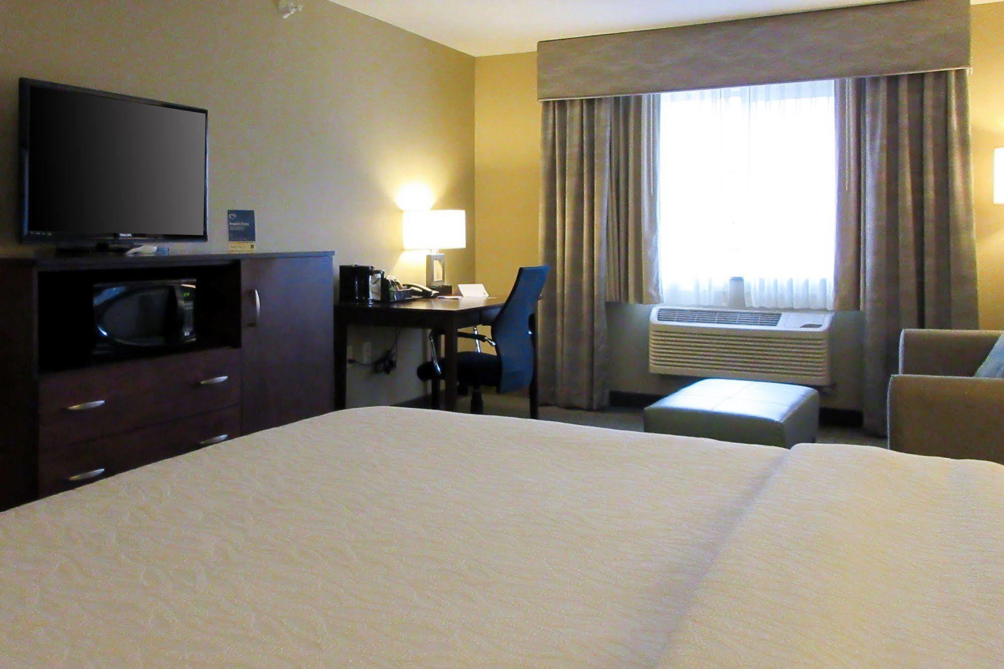 Comfort Inn & Suites - Chisago City Екстериор снимка