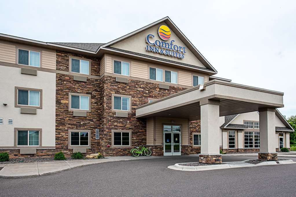 Comfort Inn & Suites - Chisago City Екстериор снимка